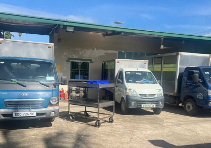 Cung cấp dịch vụ suất ăn công nghiệp/Thầu bếp ăn tập thể